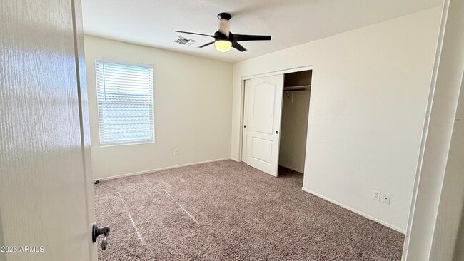 Building Photo - 9035 W Bluefield Ave