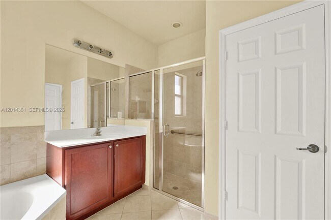 Building Photo - 11924 SW 155th Ct