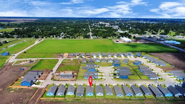 Building Photo - 311 Brandi Dr