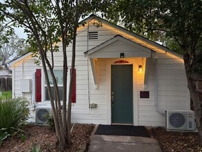 Building Photo - 22nd Street