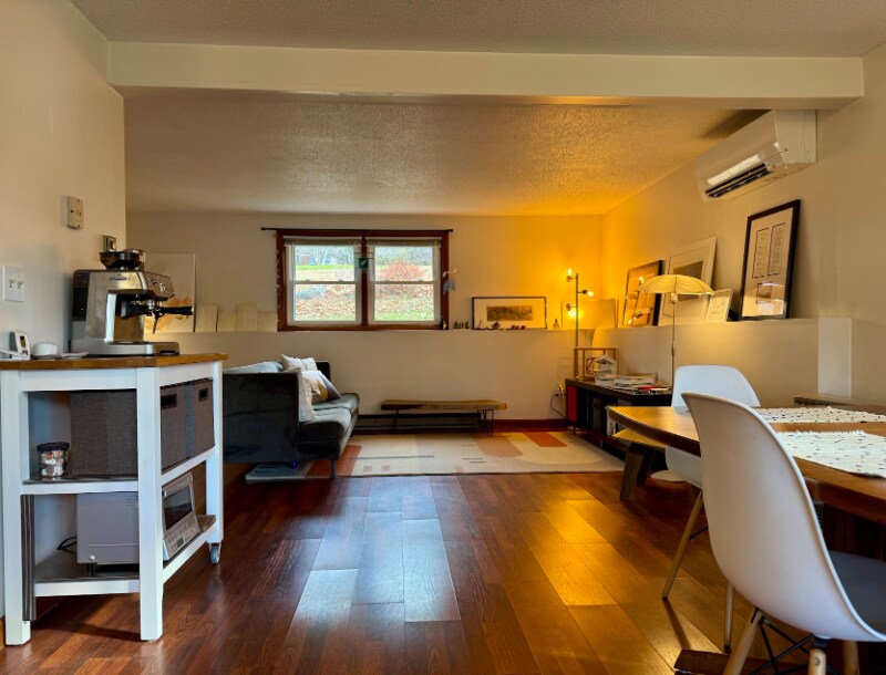 Building Photo - 27 N Hillside Rd