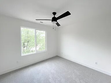 Building Photo - 366 Forty