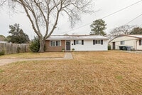 Building Photo - 616 Lemaster Ave