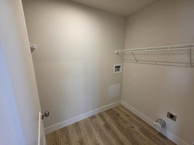 Building Photo - 175 N Michigan Ave