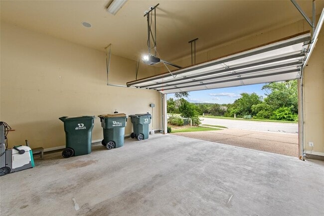 Building Photo - 11709 Woodland Hills Trail