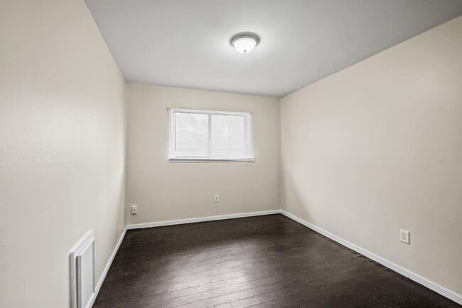 Building Photo - 13730 Piping Rock Ln