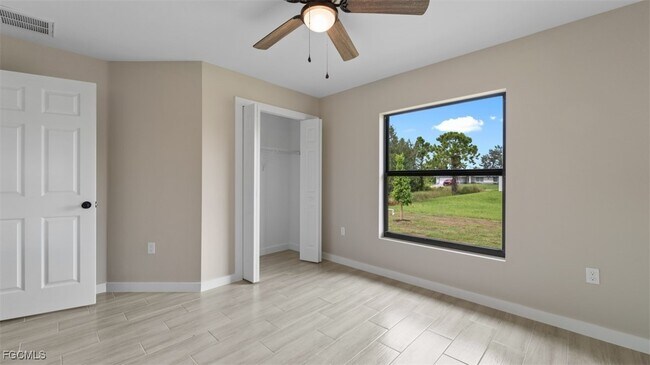 Building Photo - 18516 Orlando Rd