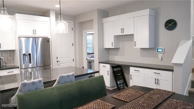 Building Photo - 4 br, 4 bath Townhome - 2054 Mylitta Walk