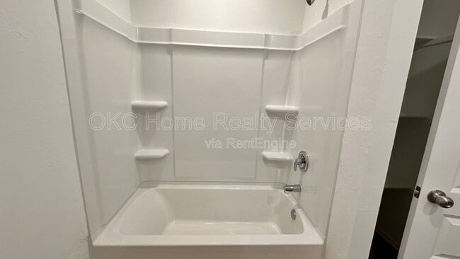 Building Photo - 16201 Harvester