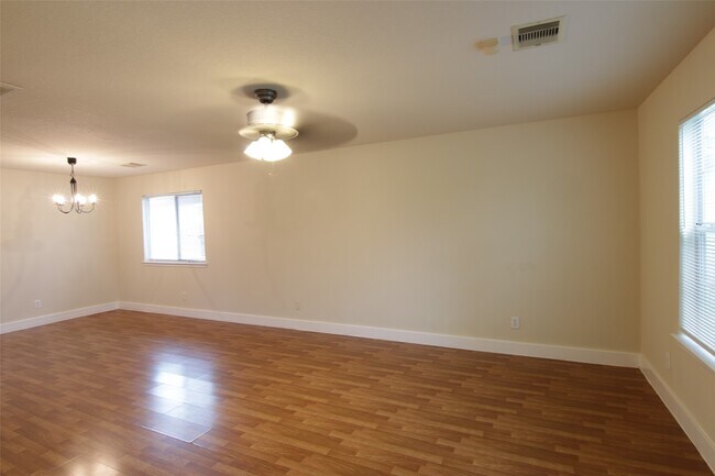 Building Photo - 6319 Torrance Elms Ct