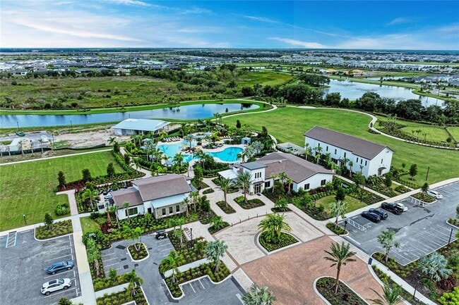 Building Photo - 18143 Wheathouse Pl