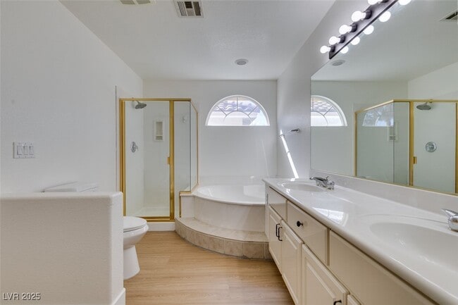 Building Photo - 11005 Carberry Hill St