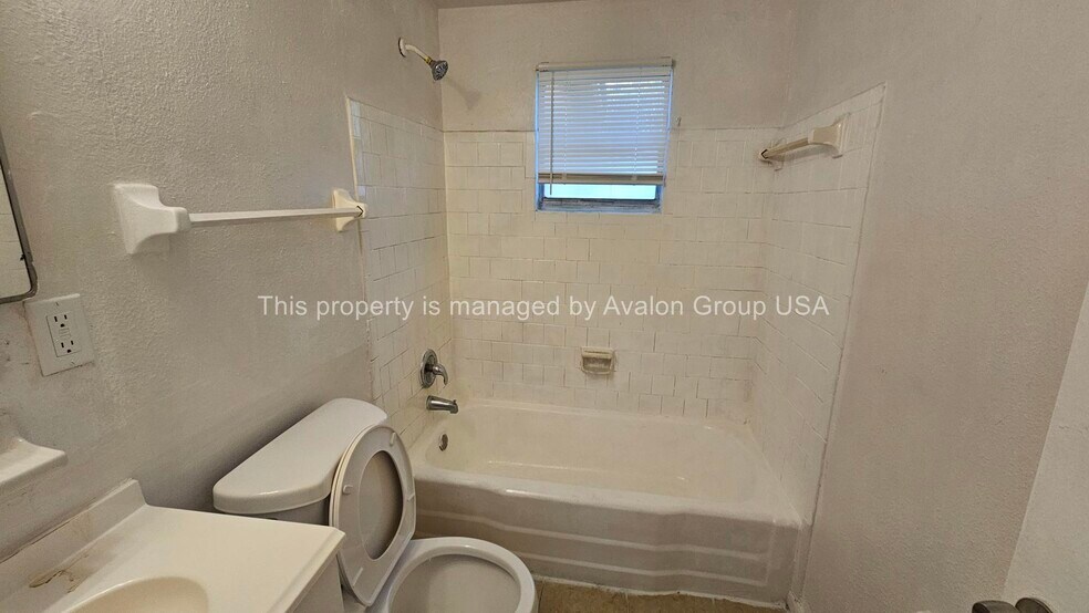 Building Photo - 1848 Doyon Ct