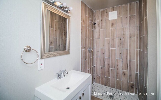 Building Photo - 2710 68th St