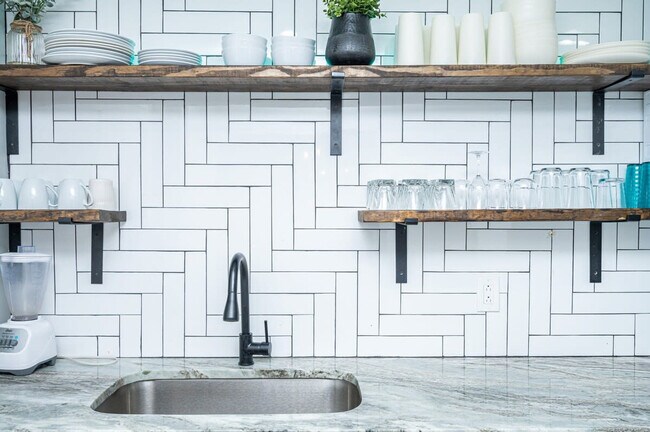 Building Photo - 215 Piedmont Ave NE