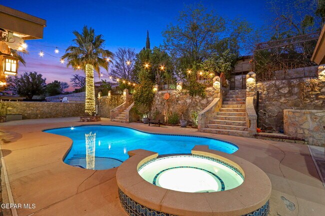 Building Photo - 1316 Hookridge Dr