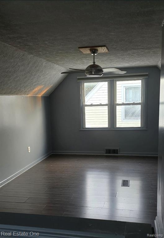 Building Photo - 18433 Fox