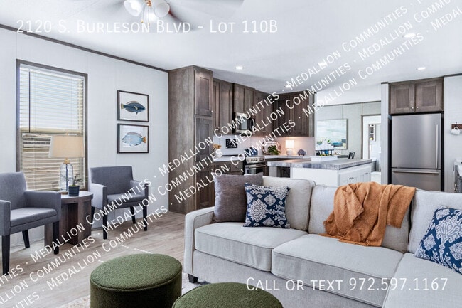 Building Photo - 2120 S Burleson Blvd