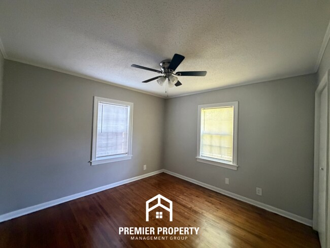 Building Photo - Charming 3BR Colonial Acres Cottage | All Hardwood Floors & Huge Fenced Yard