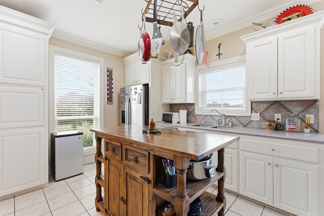 Building Photo - 1782 N Gabriel Square