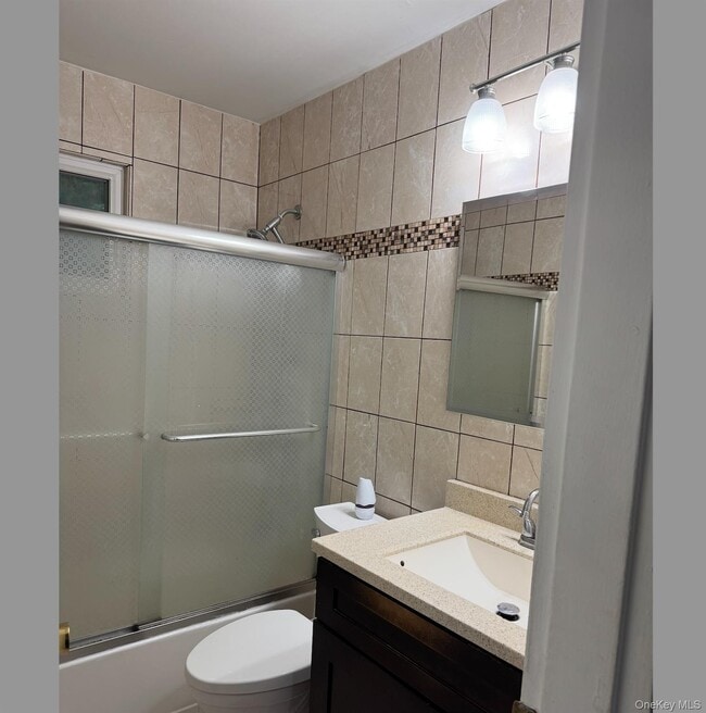 Building Photo - 31 Irving St