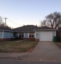 Building Photo - 2010 Sycamore Pl