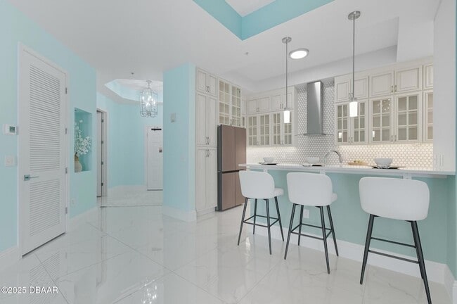 Building Photo - 200 Ocean Crest Dr