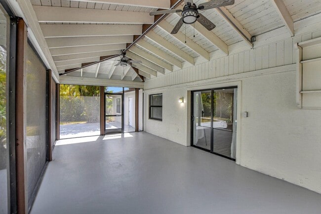Building Photo - 4593 Appalachian St