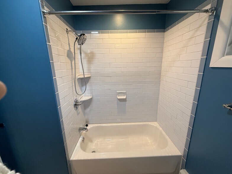 Master Bathroom - 4387 NY-32