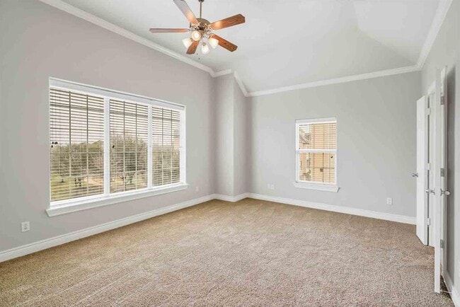 Building Photo - 9028 Harbor Hills Dr