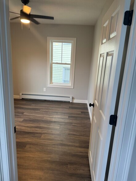 Second Bedroom - 4 Wright St