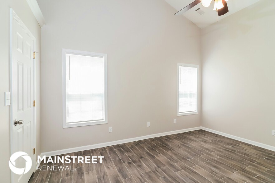 Building Photo - 45 Ashley Way