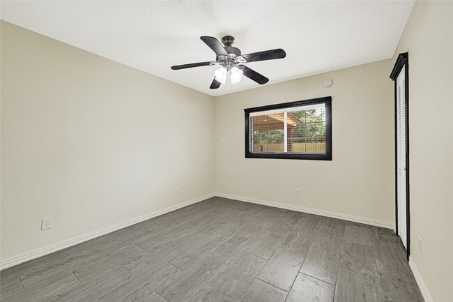 Building Photo - 4806 Hickorygate Dr