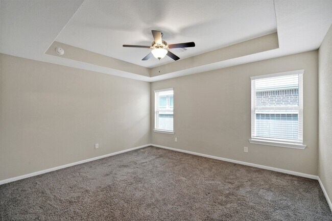 Building Photo - 187 Buckeye Dr