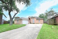 Building Photo - 203 Colony Creek Dr