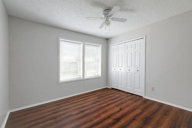 Building Photo - 3605 Palomar Ln