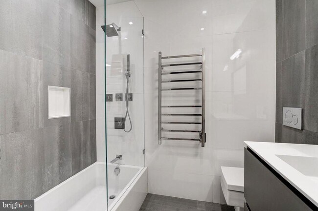 Building Photo - 2243 40th St NW