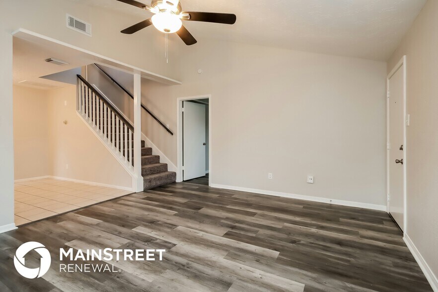 Building Photo - 7819 Terra Cotta Dr