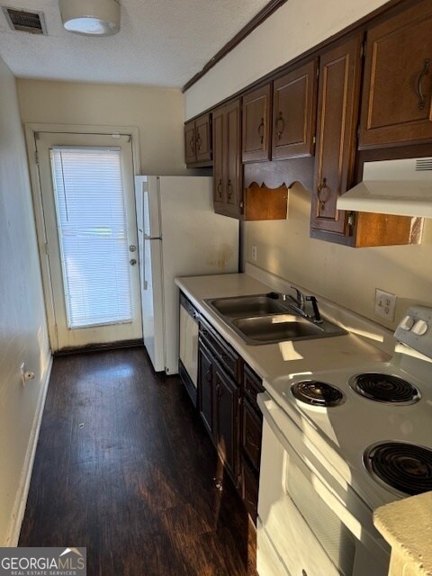 Building Photo - 230 Lanier Dr