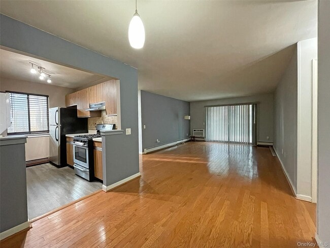 Building Photo - 26 Hillside Terrace