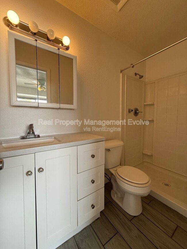 Building Photo - 4613 S Mill Ave