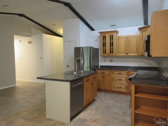 Building Photo - 5337 E Avenida De Golf