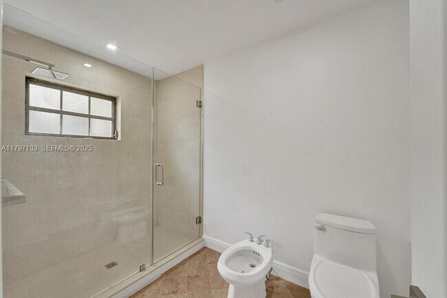 Building Photo - 1981 SW 139th Ct