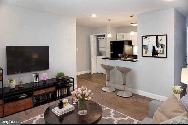 Building Photo - 110 Belmont Ave