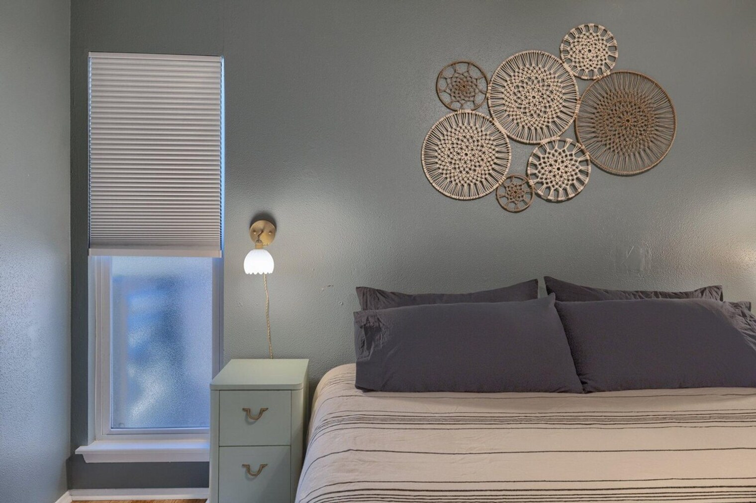 Building Photo - 2806 Rae Dell Ave