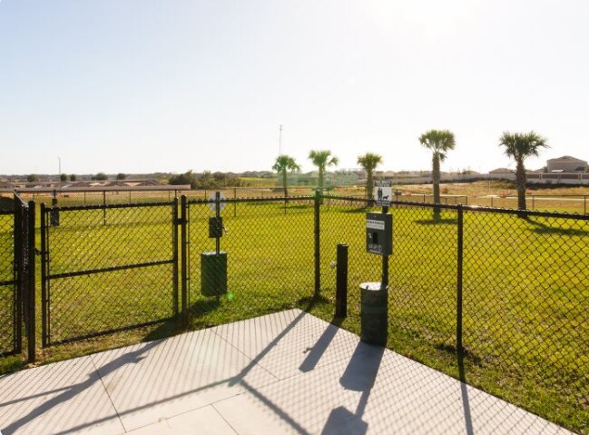 Building Photo - 2219 Rock Dr