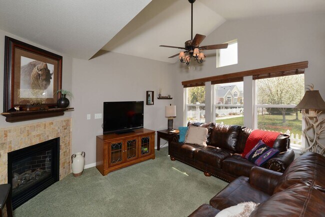 Building Photo - 4061 Temple Gulch Cir