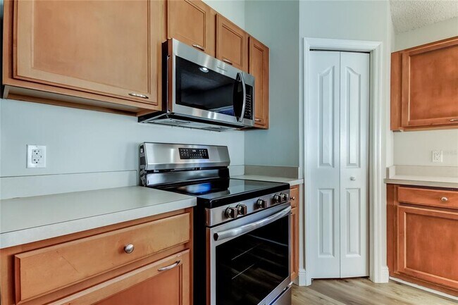 Building Photo - 13431 White Elk Loop