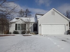 Building Photo - 9300 Huggins Ln