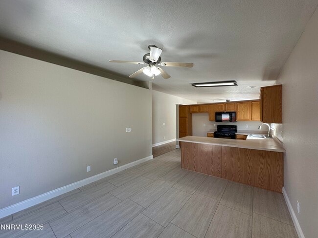 Building Photo - 18154 Cherryleaf Ct